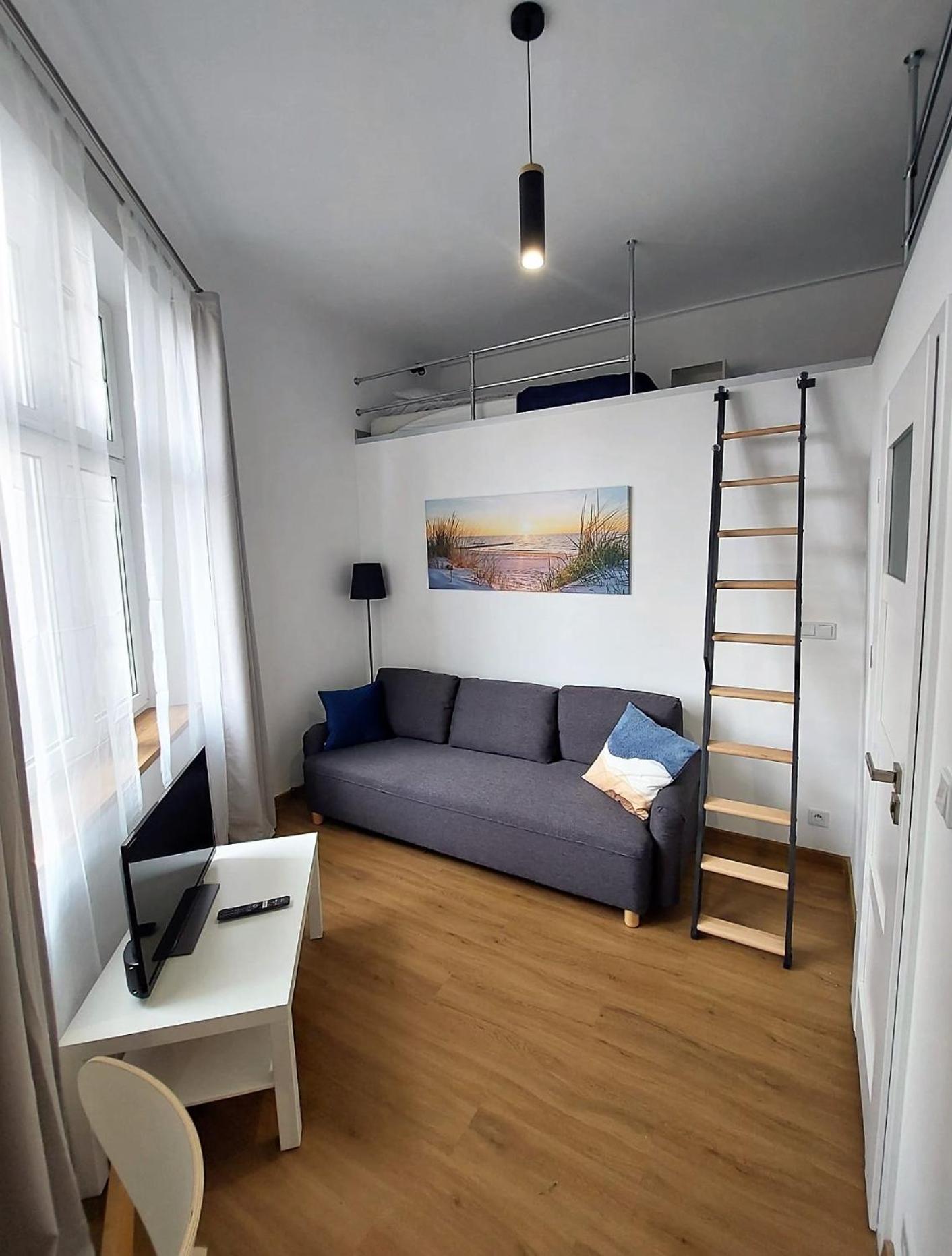 Old Town Stage Apartment One Krasków Exterior foto